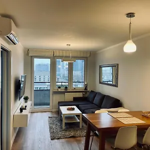 https://prestige-apartment-viewpoint-paac-kultury-warsaw-center.warsawhotelspoland.com