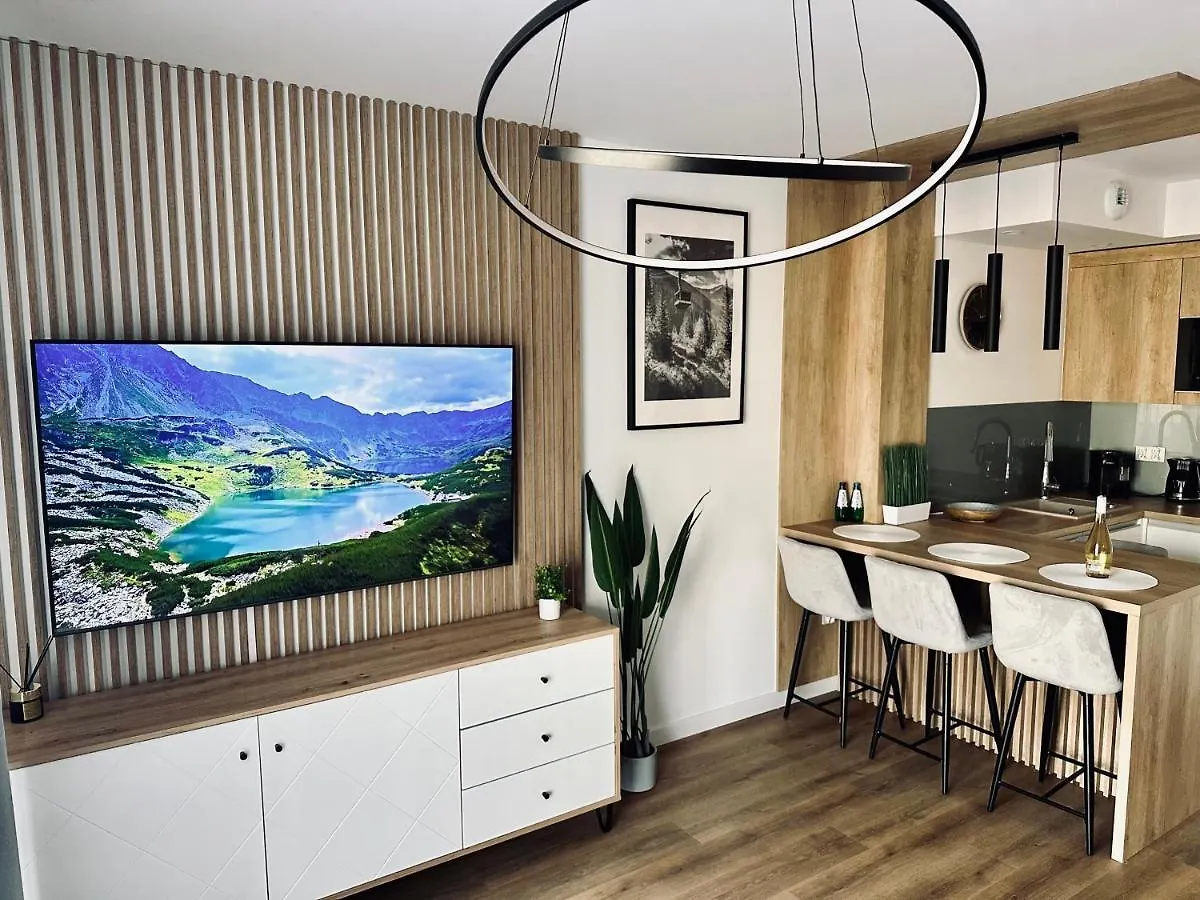 Mountain Shine - Apartment, Spa And Parking Zakopane 0*,  Polska